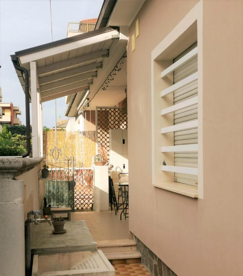 Casa Giulia A 500 Mt Dal Mare Villa Montesilvano Marina Exteriör bild